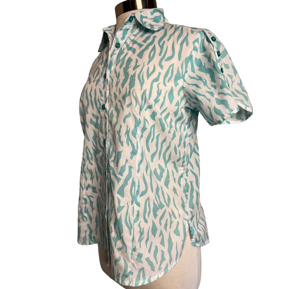 American Sweetheart by Adrian Delafield Blouse M Short sleeve button up animal p - Picture 3 of 14